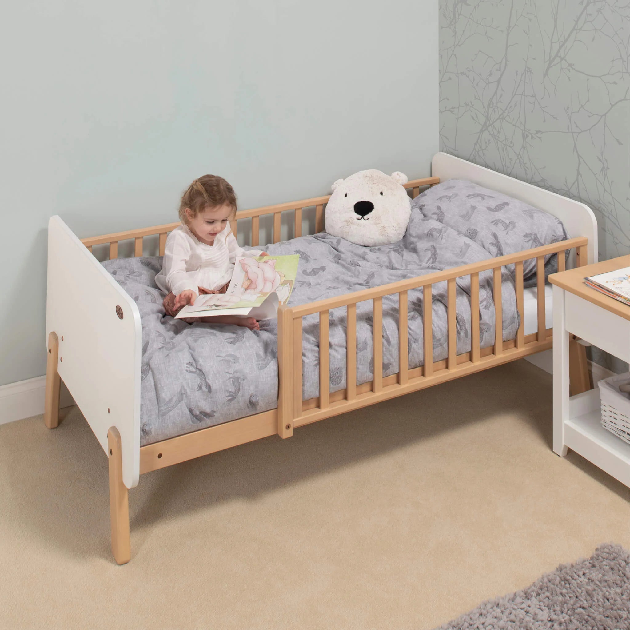 Boori Natty – 2-in-1-Kinderbett für Kleinkinder mit Gitterschutz