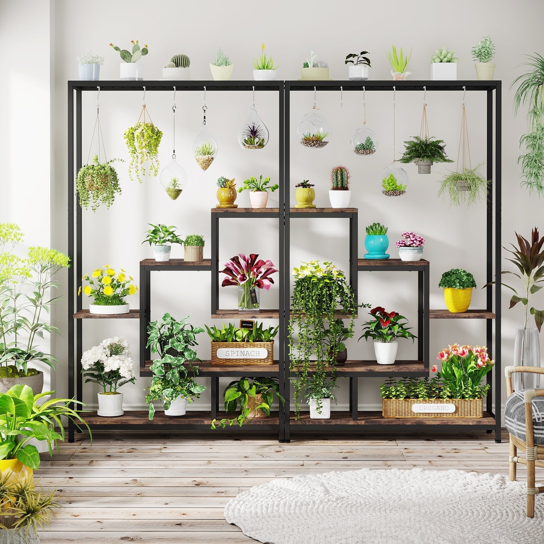 Großes Regal für Blumen und Dekorationen mit 6 Haken