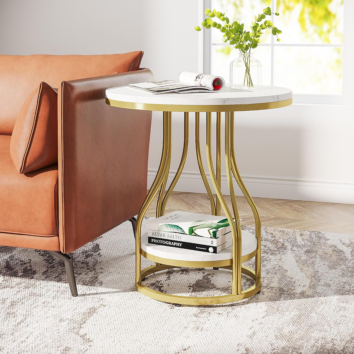 Eleganter, runder Couchtisch mit Metallgestell