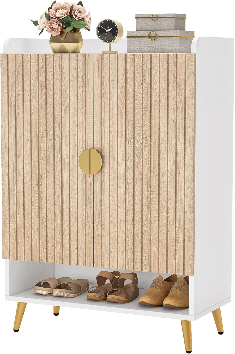 Moderner Schuhschrank mit goldenem Metallrahmen